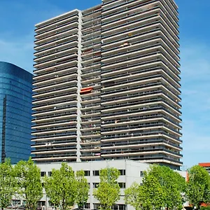 Apartamento - - - - - Au Sixieme Ciel - - - - -